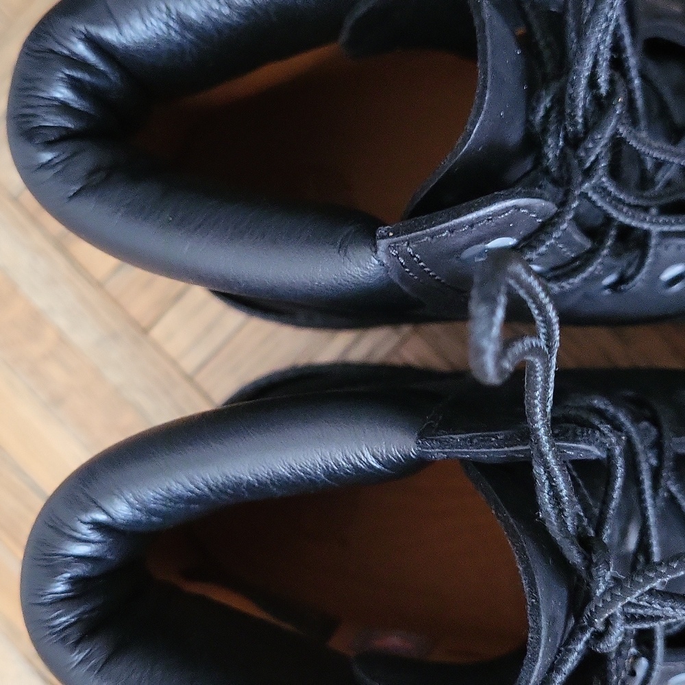 Timberland Women's Boots 6 Inch - Picture 3 of 9